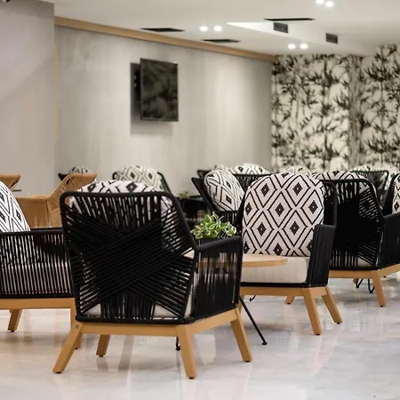 Theartemis Palace Hotel 4*