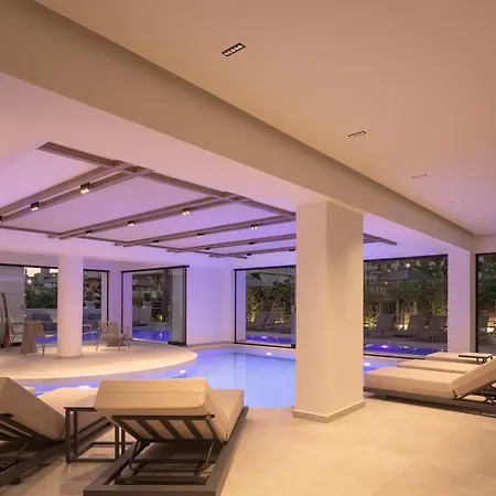 Theartemis Palace 레팀노