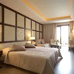 Theartemis Palace