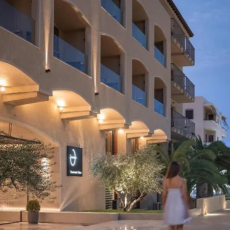 Theartemis Palace Hotel