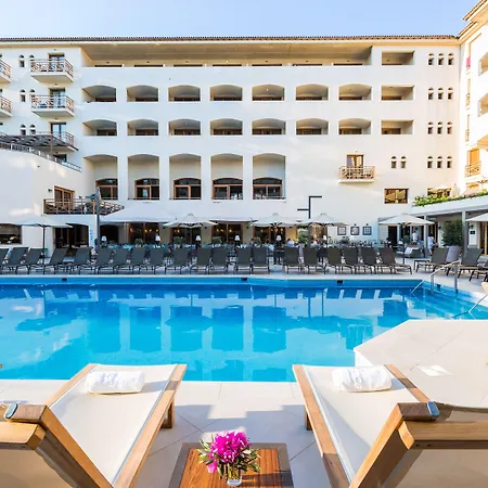 ホテル Theartemis Palace 4*