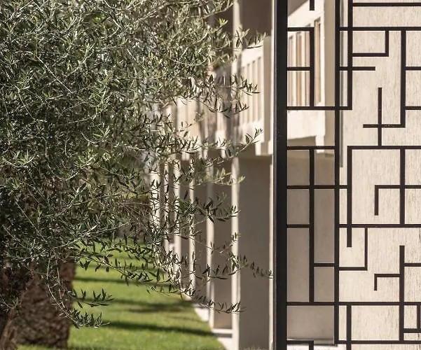 Otel Theartemis Palace 4*