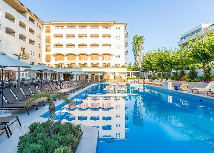 Otel Theartemis Palace