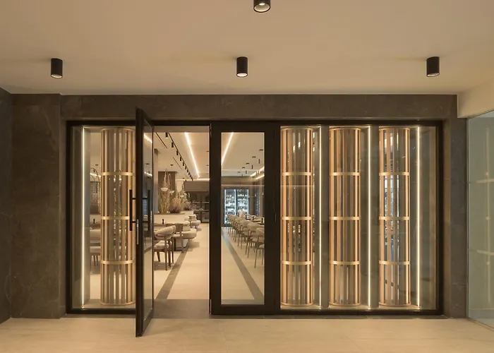 Theartemis Palace Ξενοδοχείο 4*