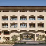 Theartemis Palace 호텔 레팀노