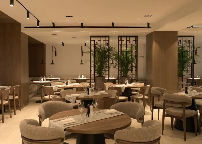 Theartemis Palace 4*