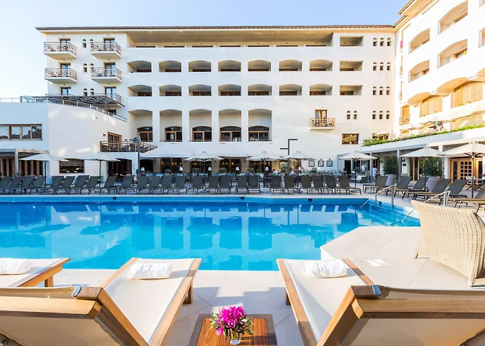 Hotel Theartemis Palace 4*