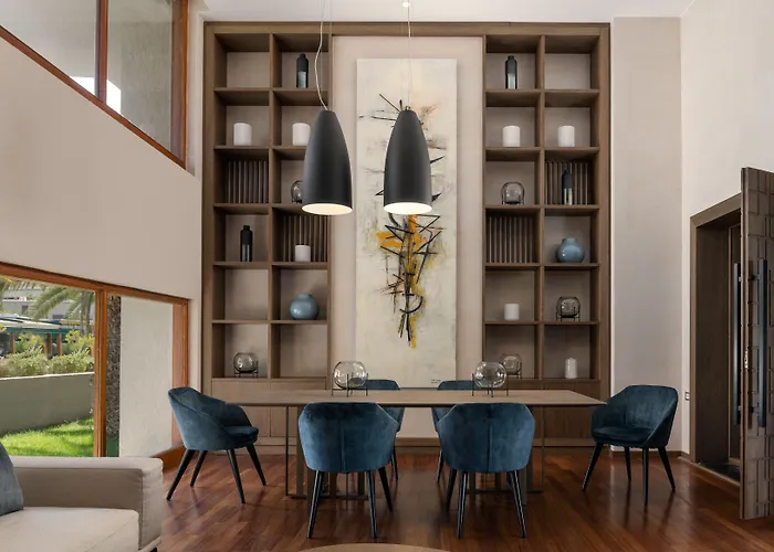 Hotel Theartemis Palace